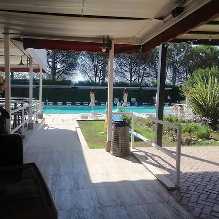 Casale Certosa Hotel Pavona Exterior photo